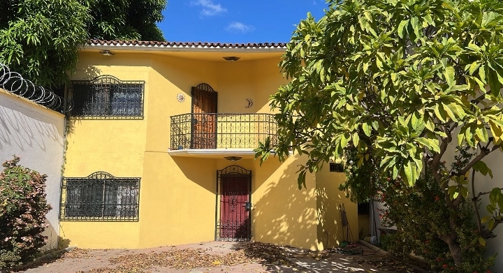 Imágen de la propiedad Casa en avenida ferrocarril